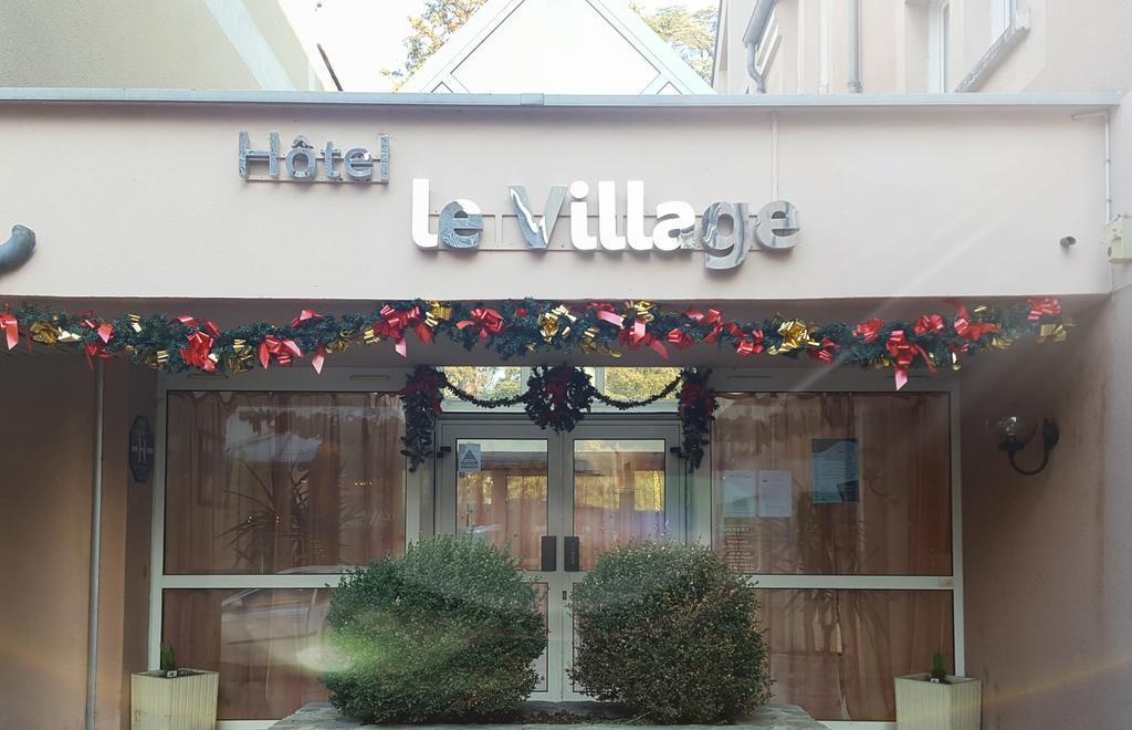 Hotel Le Village Gif-sur-Yvette Exterior photo